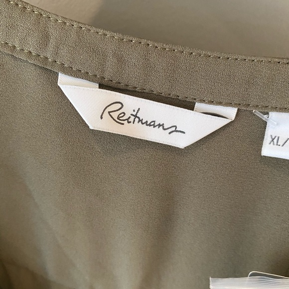 Reitman’s Women’s Blouse Size XL - Picture 3 of 3